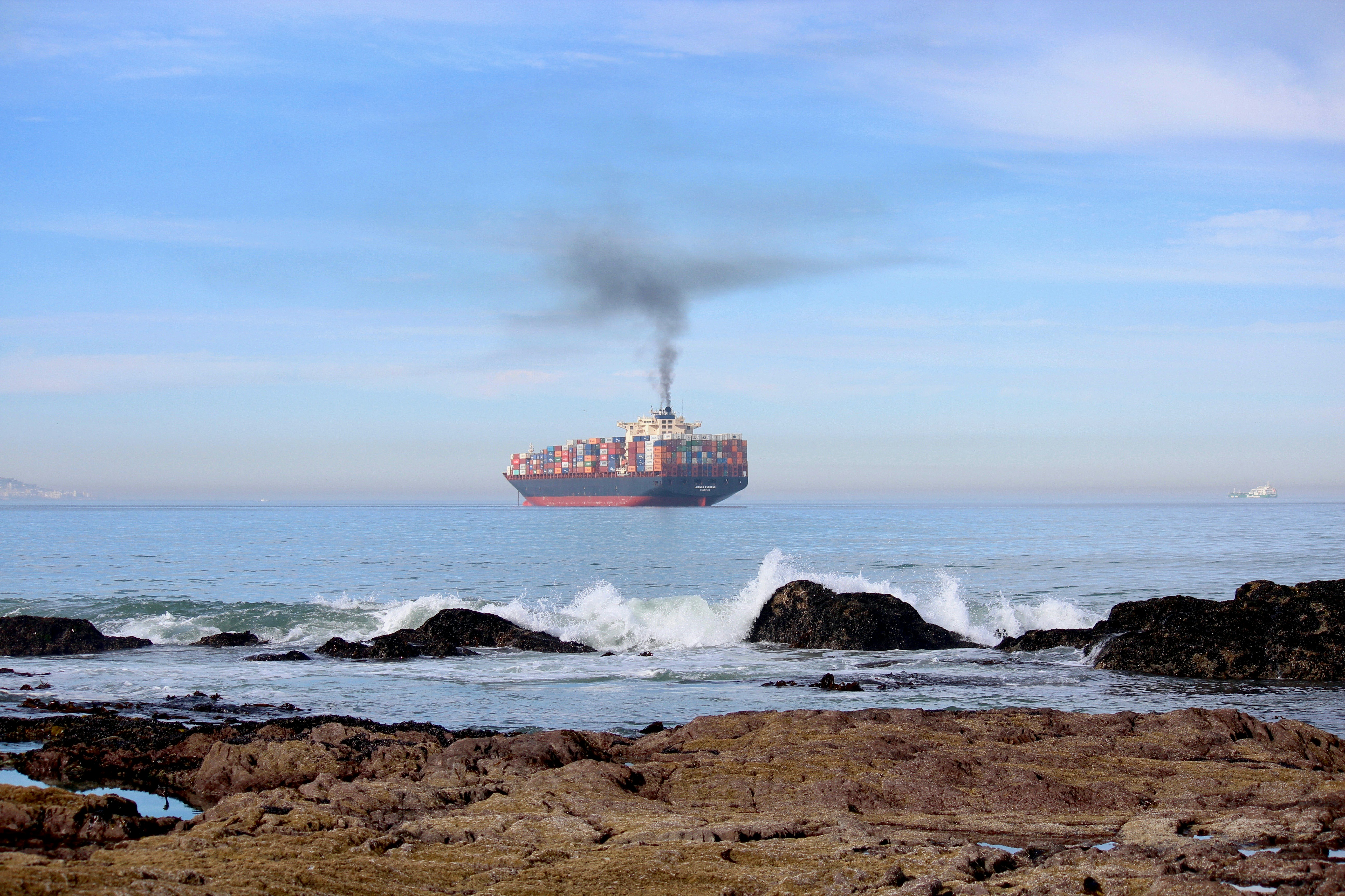 Cargo en mer
